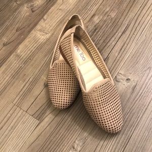 Super comfy Me Too flats